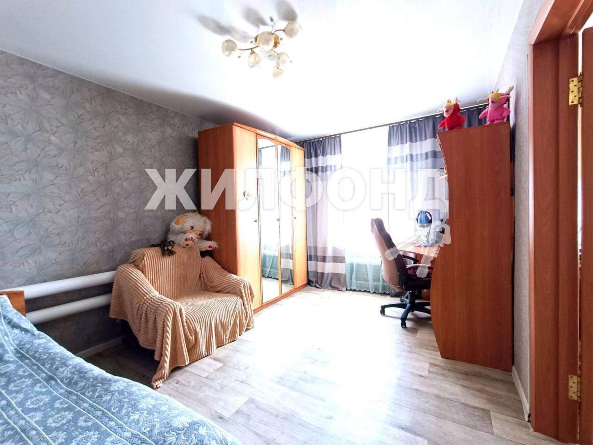 Купить дачу, дом, коттедж за 5 800 000 рублей на Кедровая улица
