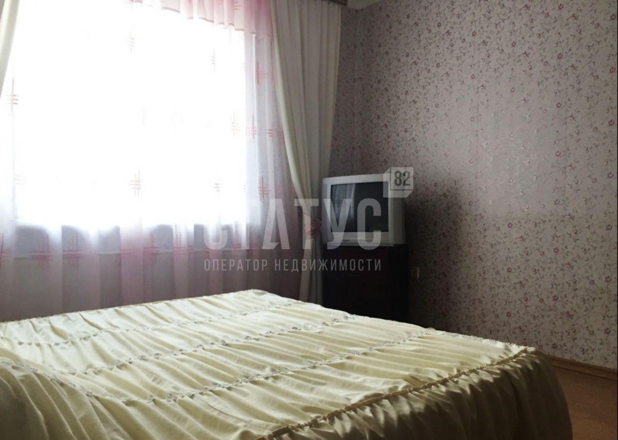 Сдать дачу, дом, коттедж за 50 000 рублей на Спендиарова ул, 9
