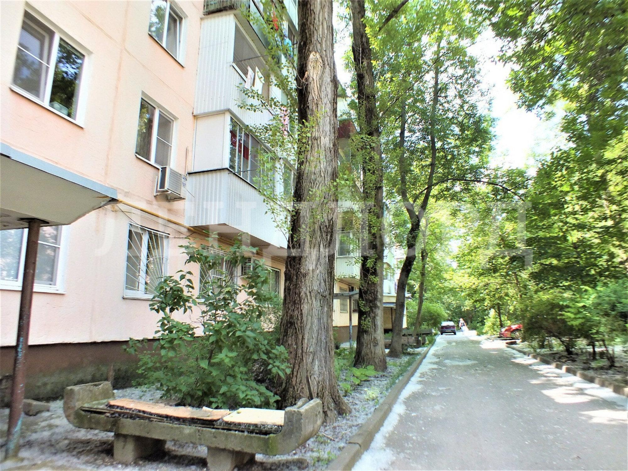 Купить квартиру за 4 500 000 рублей на улица Андрея Сладкова, 85к2
