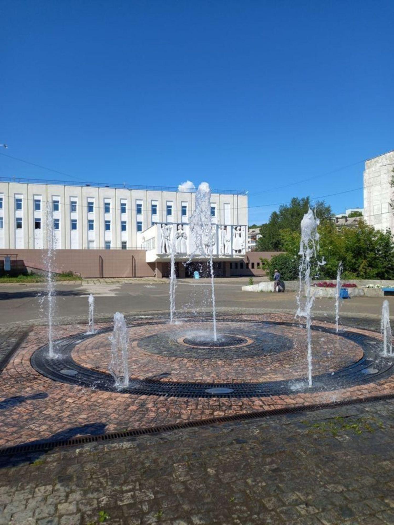 Купить квартиру за 2 000 000 рублей на Романтиков, 11