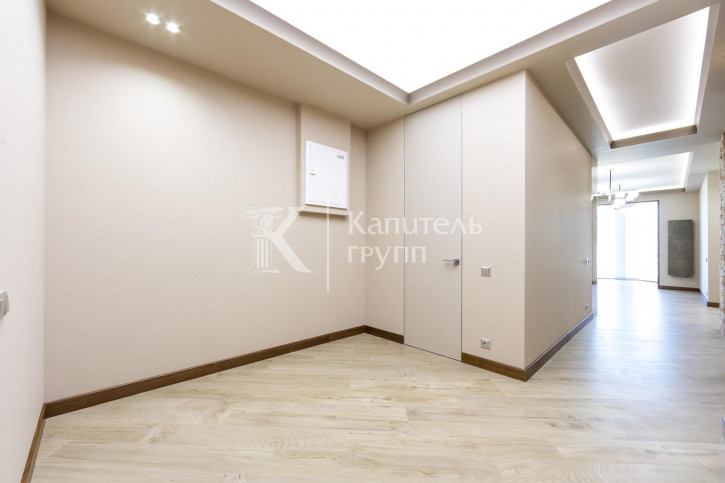 5-комн квартира ул Максима Горького, 53