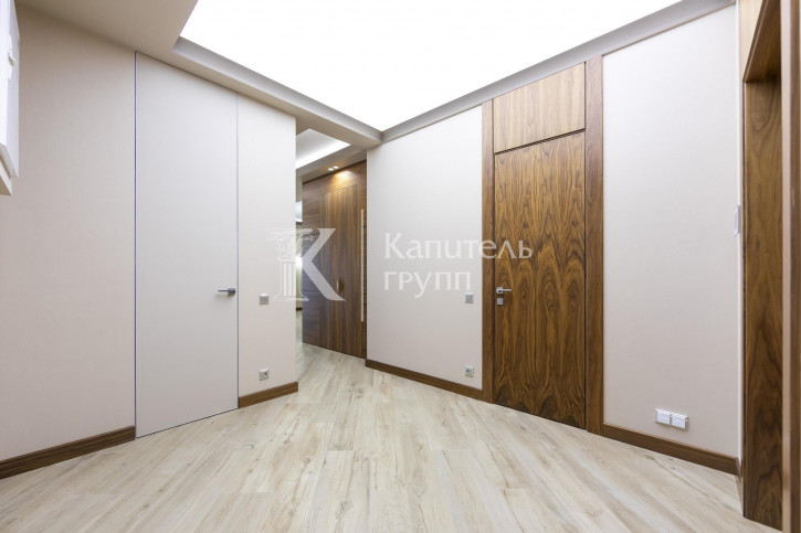 5-комн квартира ул Максима Горького, 53