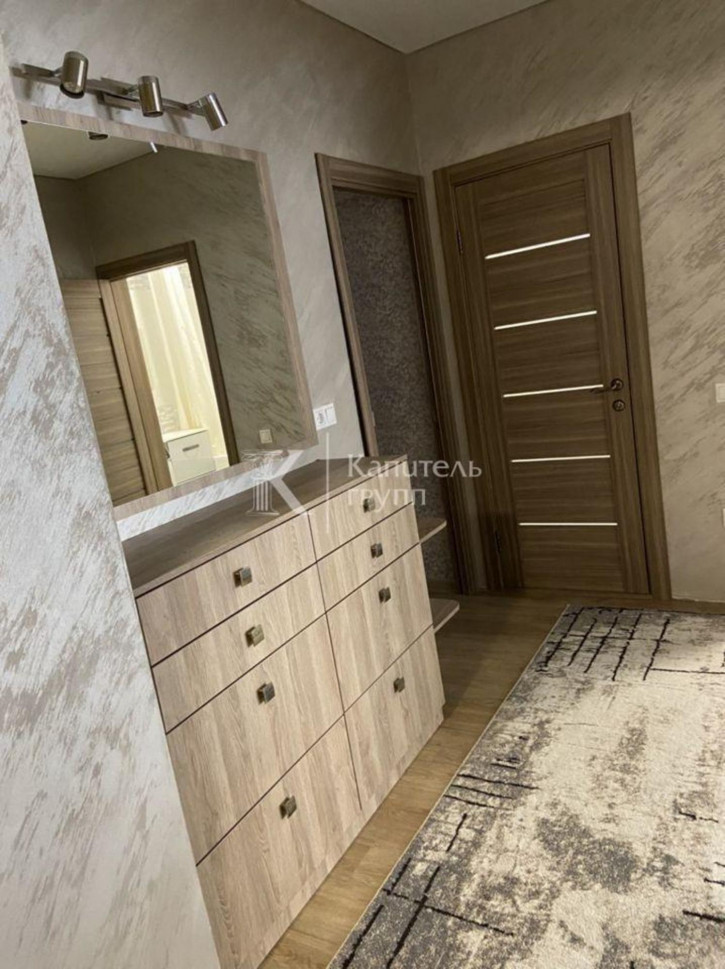 3-комн квартира ул Циолковского, 20а