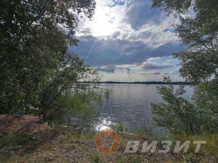 Офис Стрелка реки Самары улица, 1
