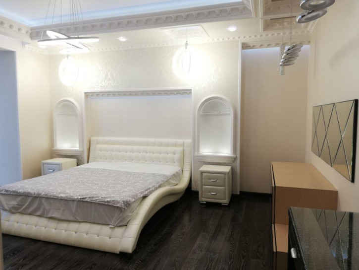 3-комн квартира Конспиративный пер, 11
