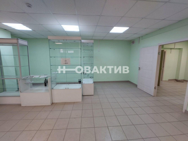 Торговое помещение улица Новосибирская, 4