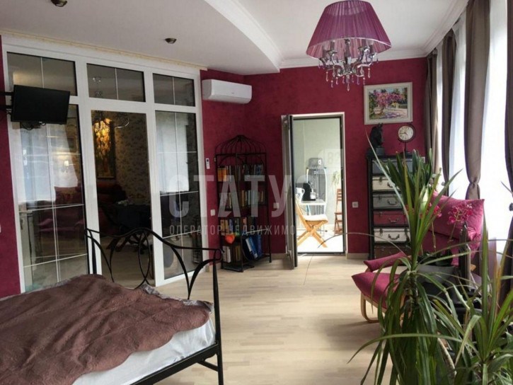 2-комн квартира им Гагарина парк, 9