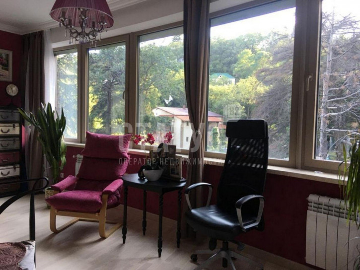 2-комн квартира им Гагарина парк, 9