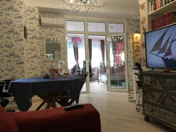 2-комн квартира им Гагарина парк, 9