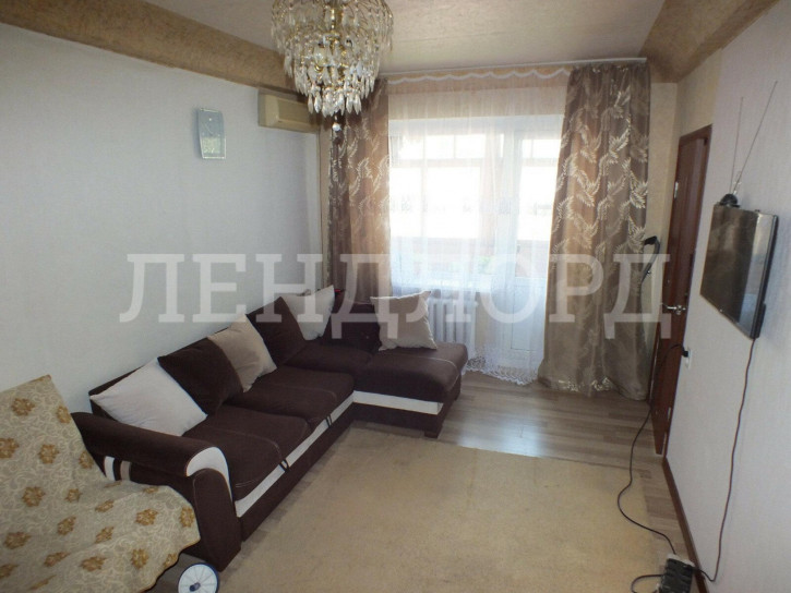 3-комн квартира улица Андрея Сладкова, 85к2
