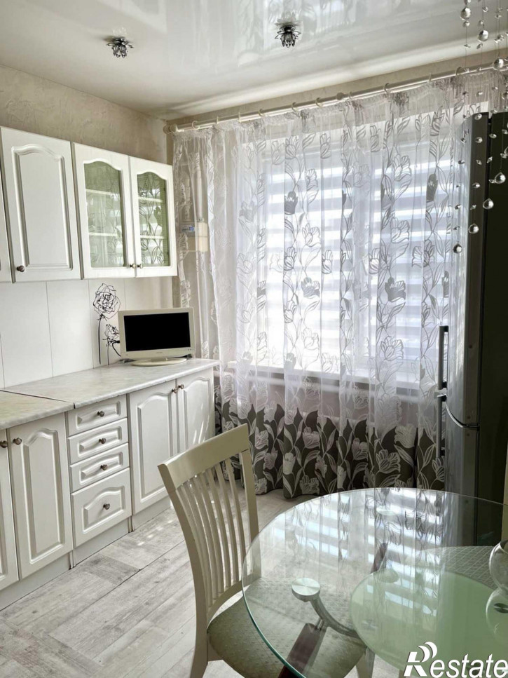 3-комн квартира ул. Садовая,75