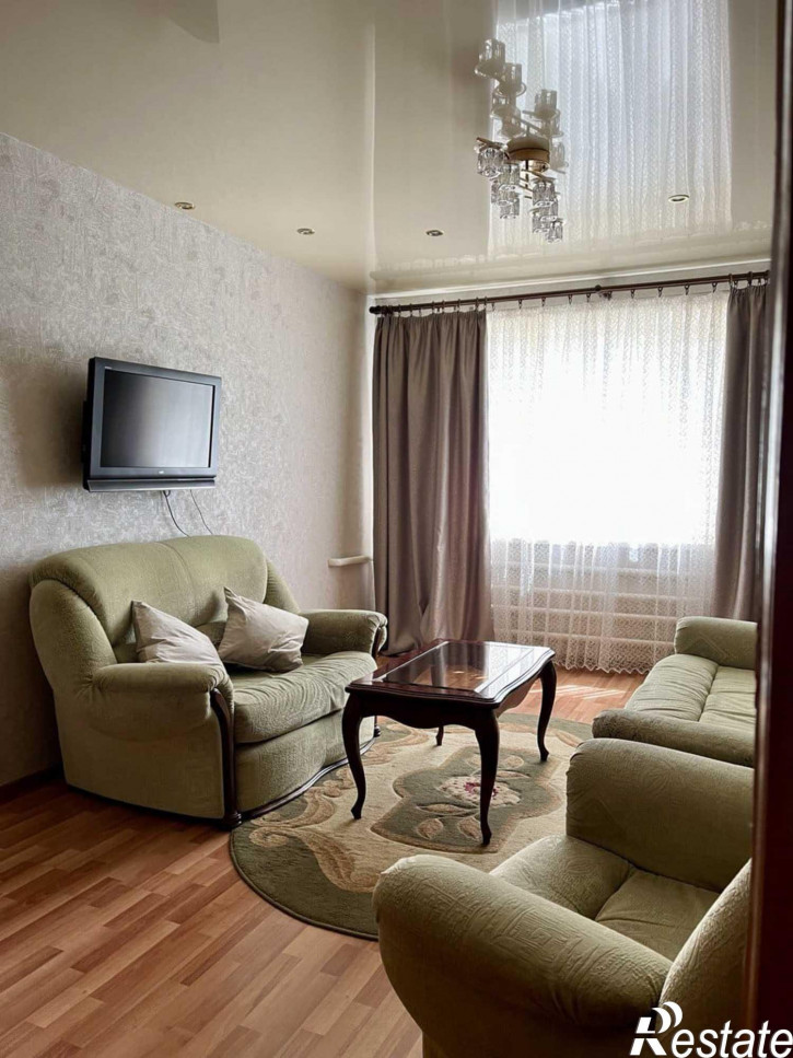 3-комн квартира ул. Садовая,75