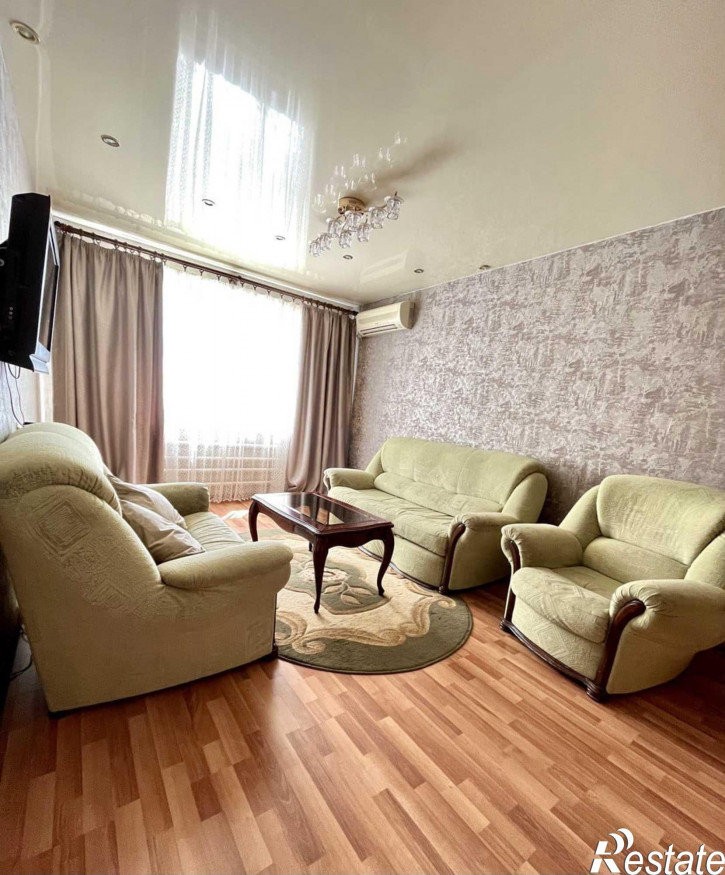 3-комн квартира ул. Садовая,75