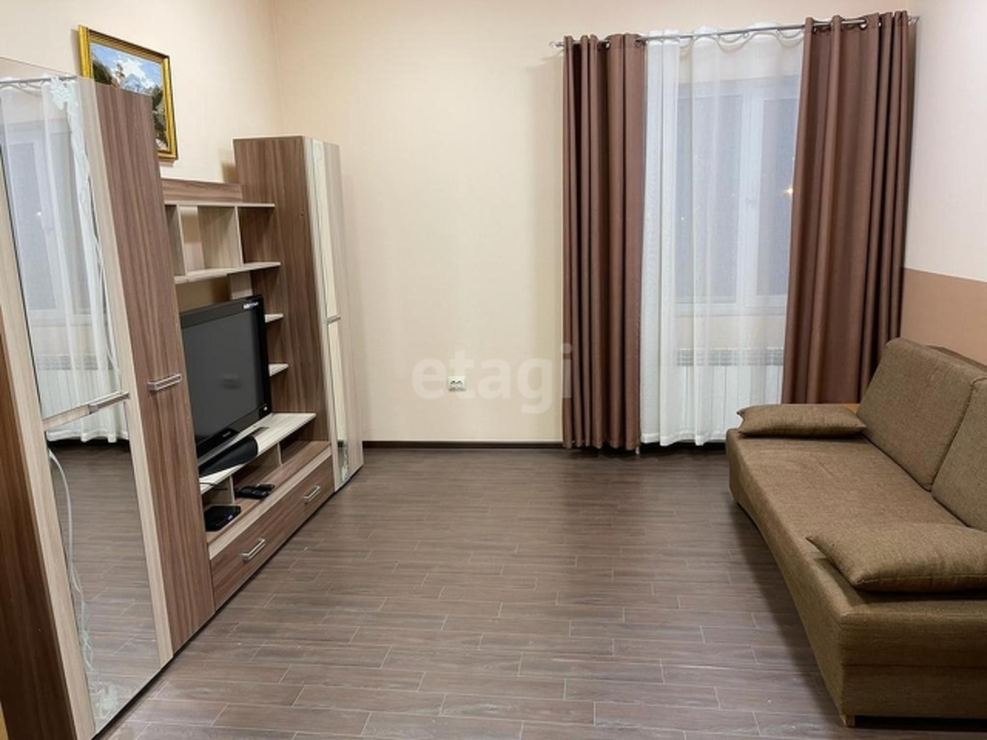 Купить дачу, дом, коттедж за 32 900 000 рублей на Майский пр.