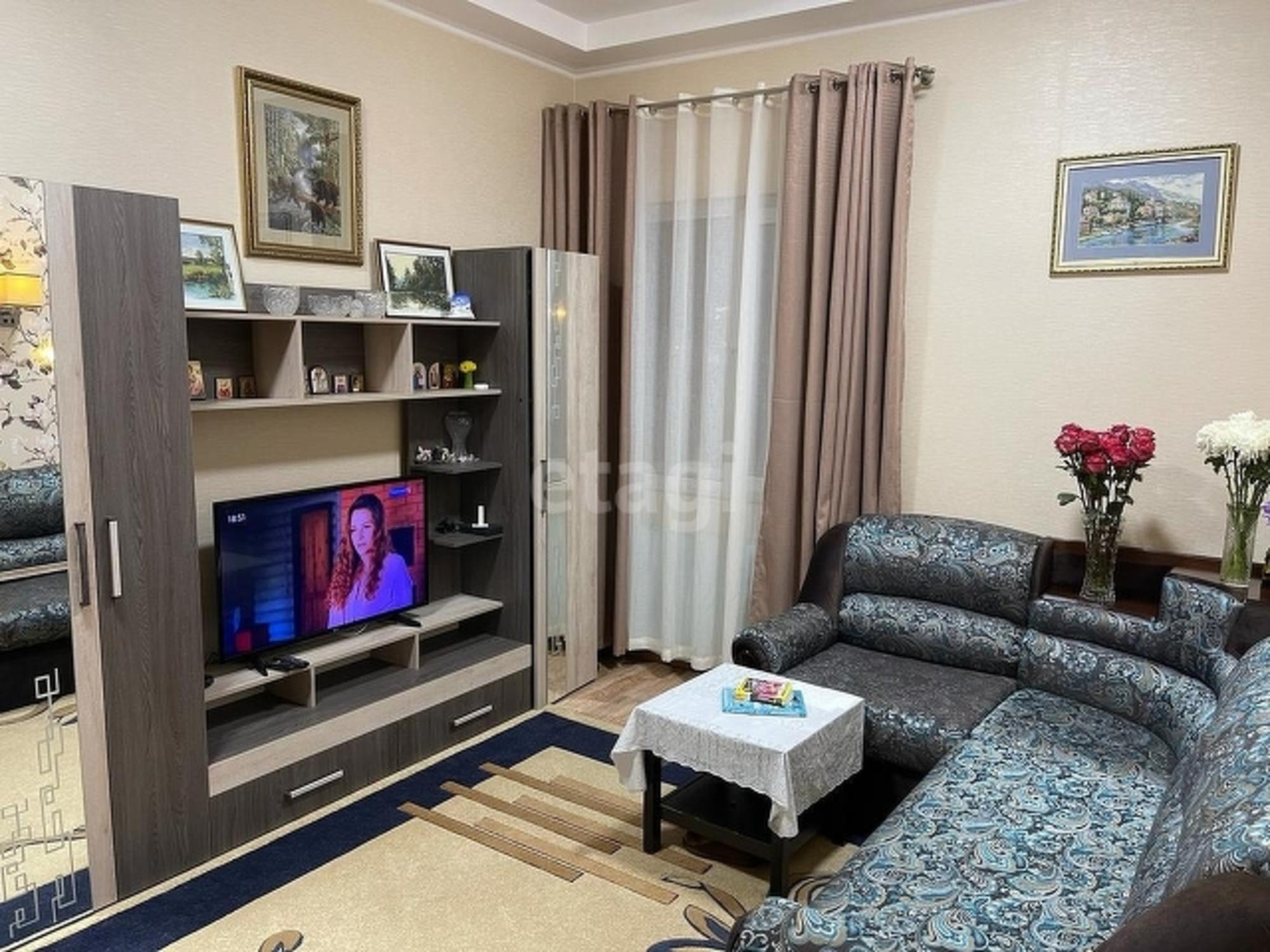 Купить дачу, дом, коттедж за 32 900 000 рублей на Майский пр.