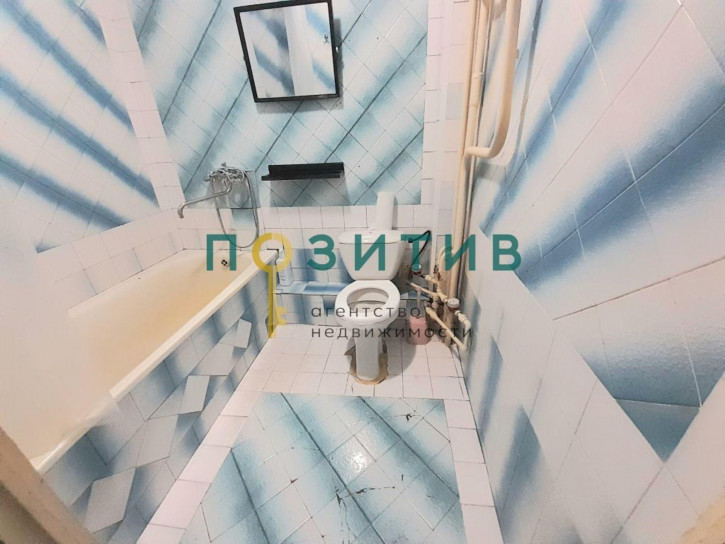 1-комн квартира Бутырина ул, 3