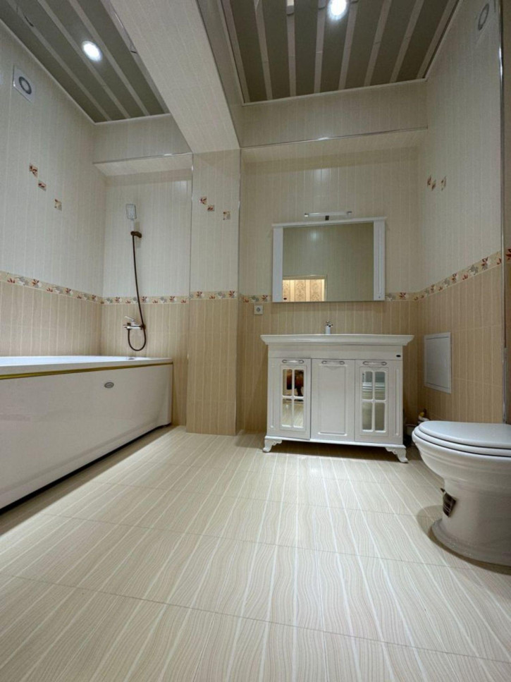 2-комн квартира Пестова ул, 9
