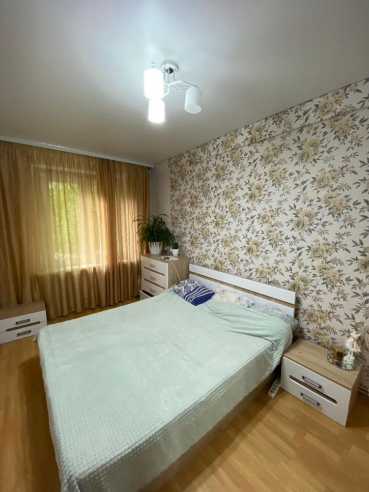 3-комн квартира Октябрьская ул, 429
