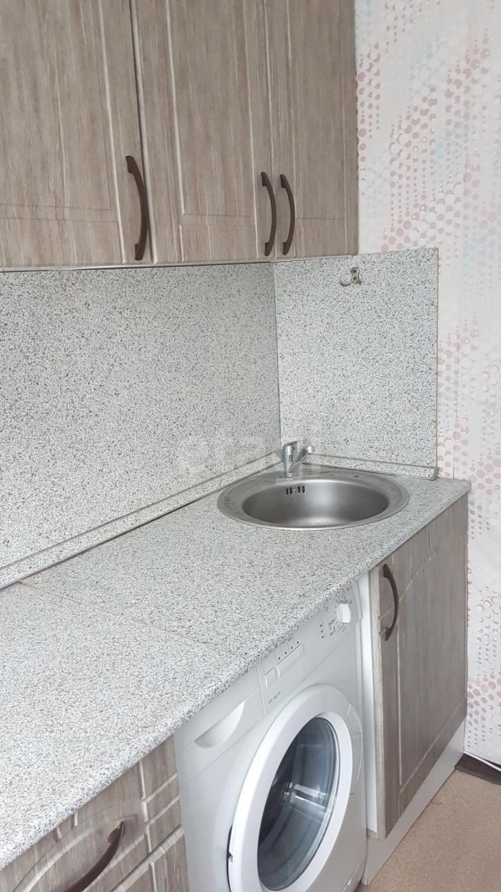 2-комн квартира Гастелло, 71