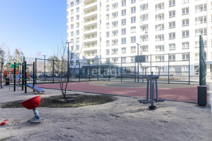 Студия Сергея Джанбровского, 1
