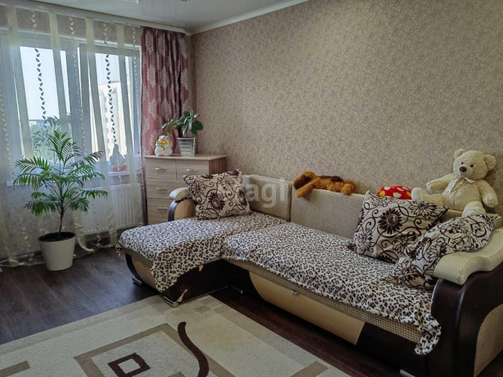2-комн квартира Беловежская (Фестивальная), 7