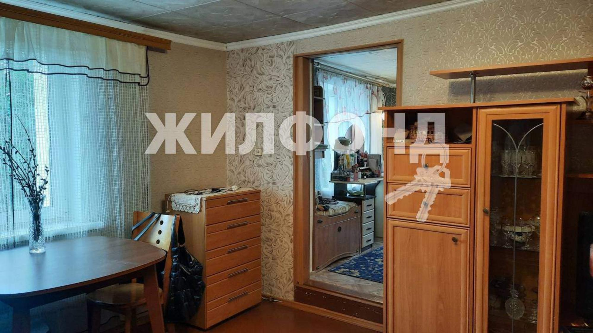 Купить дачу, дом, коттедж за 6 100 000 рублей на Карла Либкнехта улица
