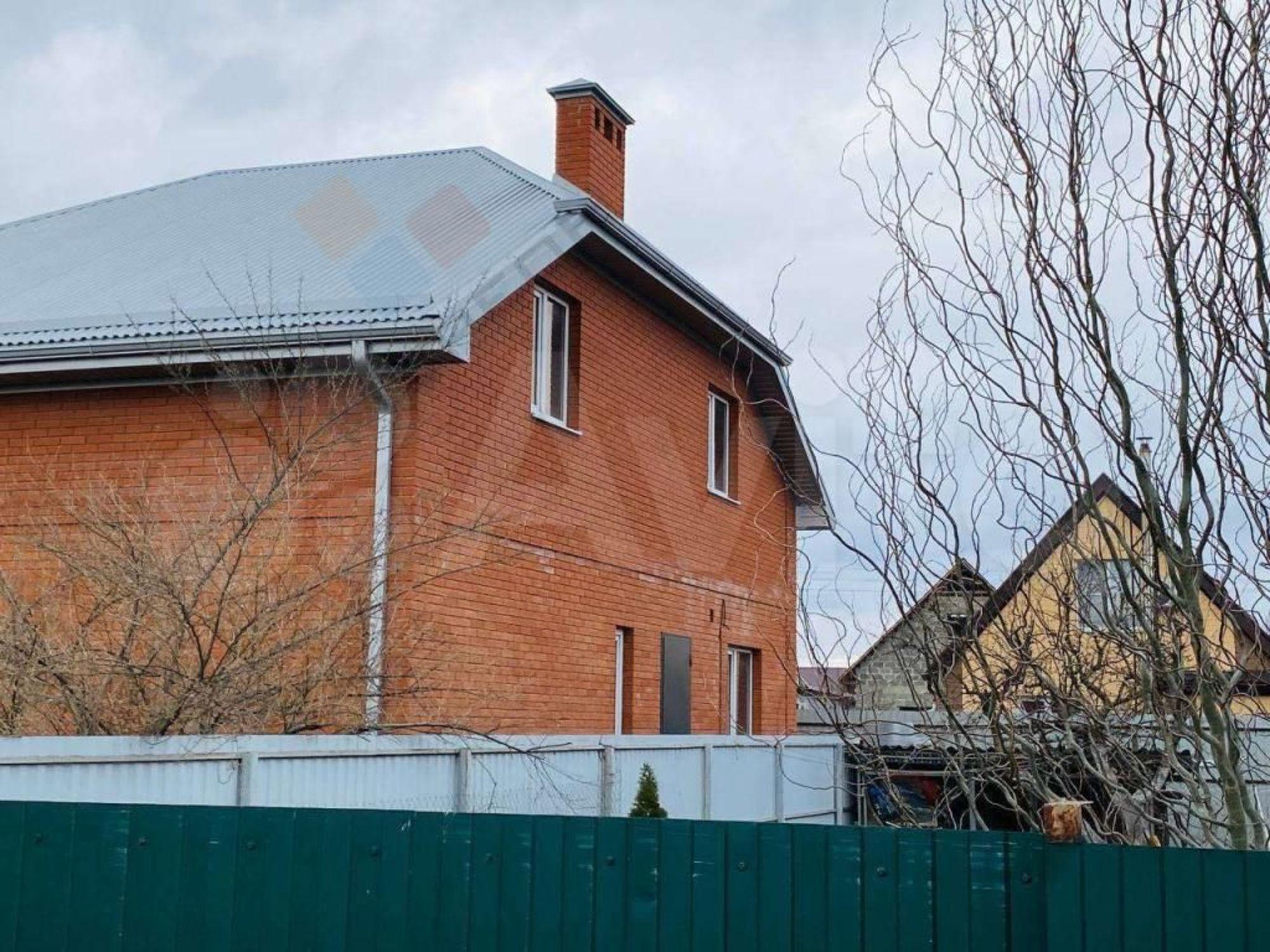 Купить дачу, дом, коттедж за 8 490 000 рублей на Розовая ул, 27