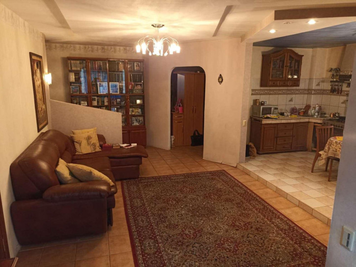 3-комн квартира 22 Партсъезда улица, 56