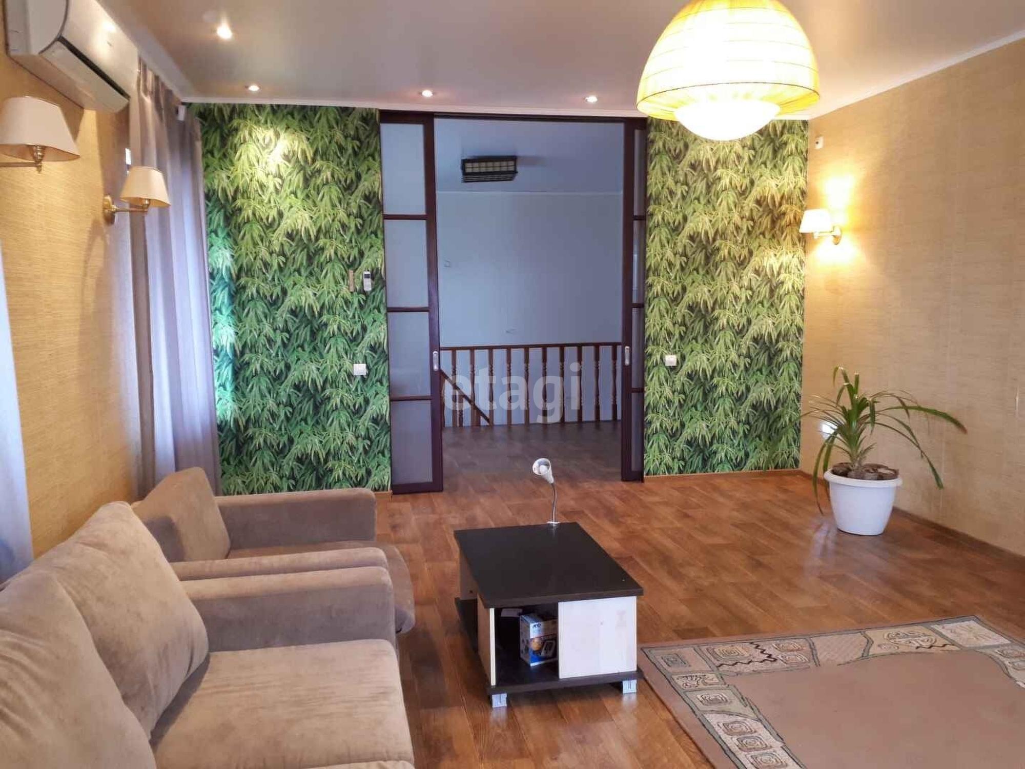 Купить дачу, дом, коттедж за 15 200 000 рублей на Горная, 17