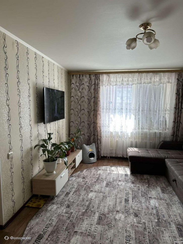 1-комн квартира Тельмана ул, 150а