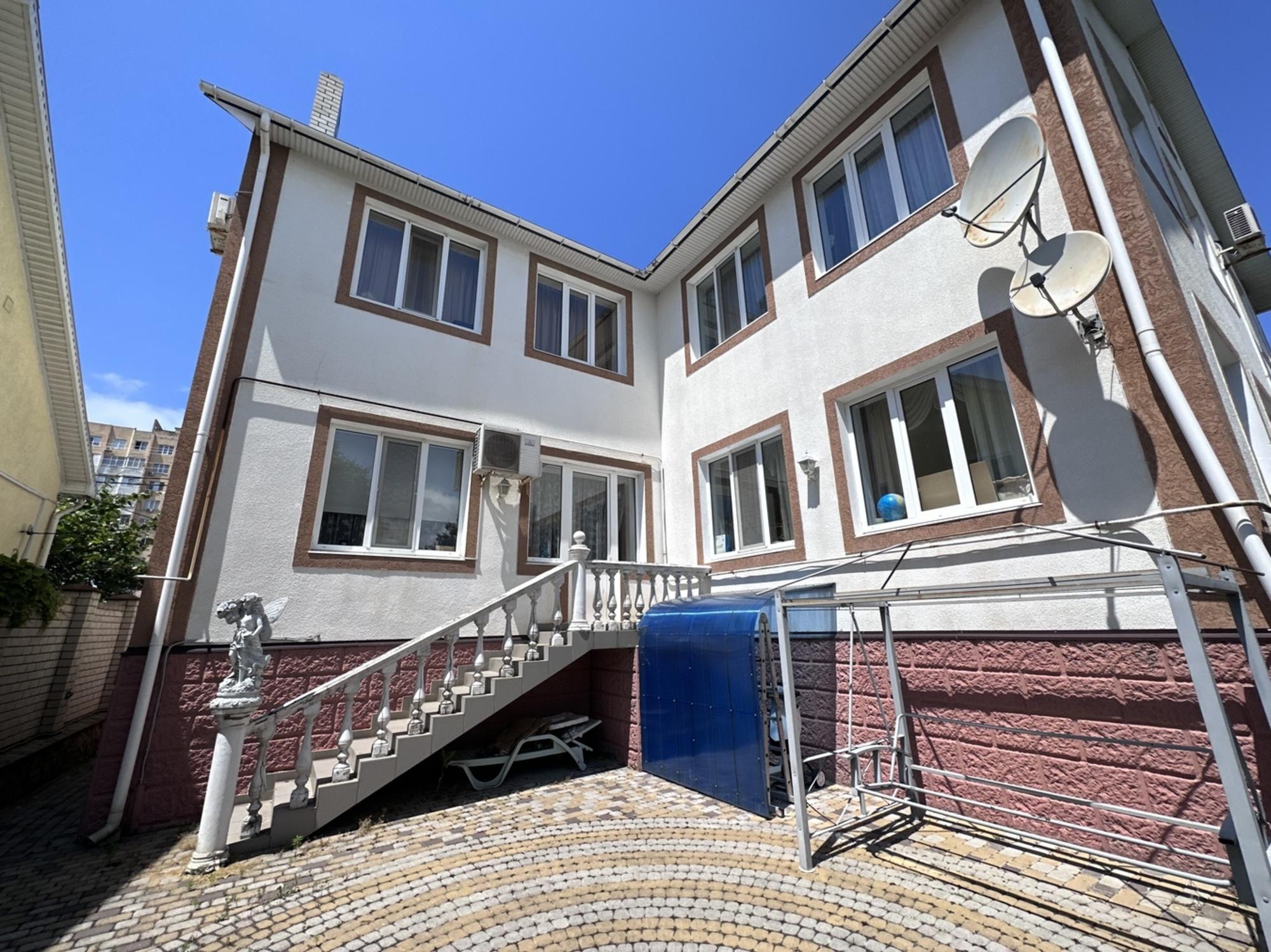 Купить дачу, дом, коттедж за 65 000 000 рублей на Объездная улица
