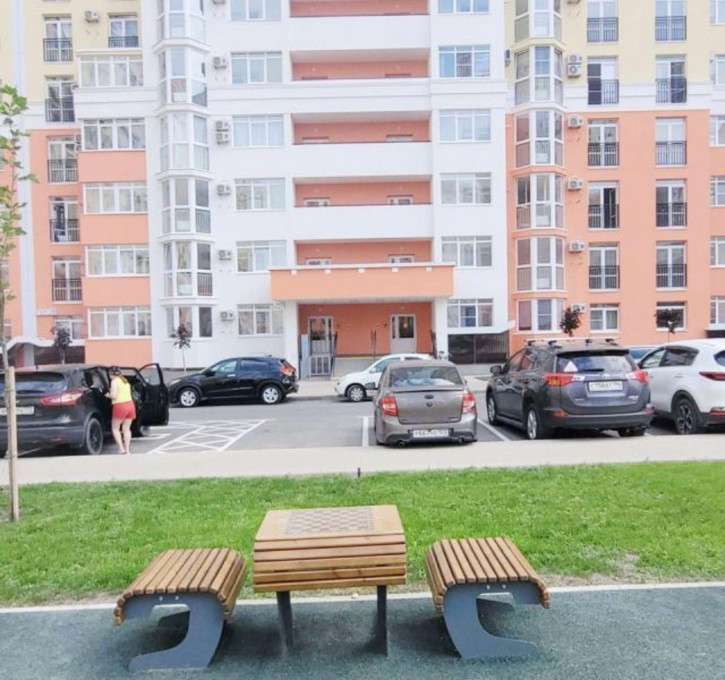 2-комн квартира Район ТРК Красная площадь, 45