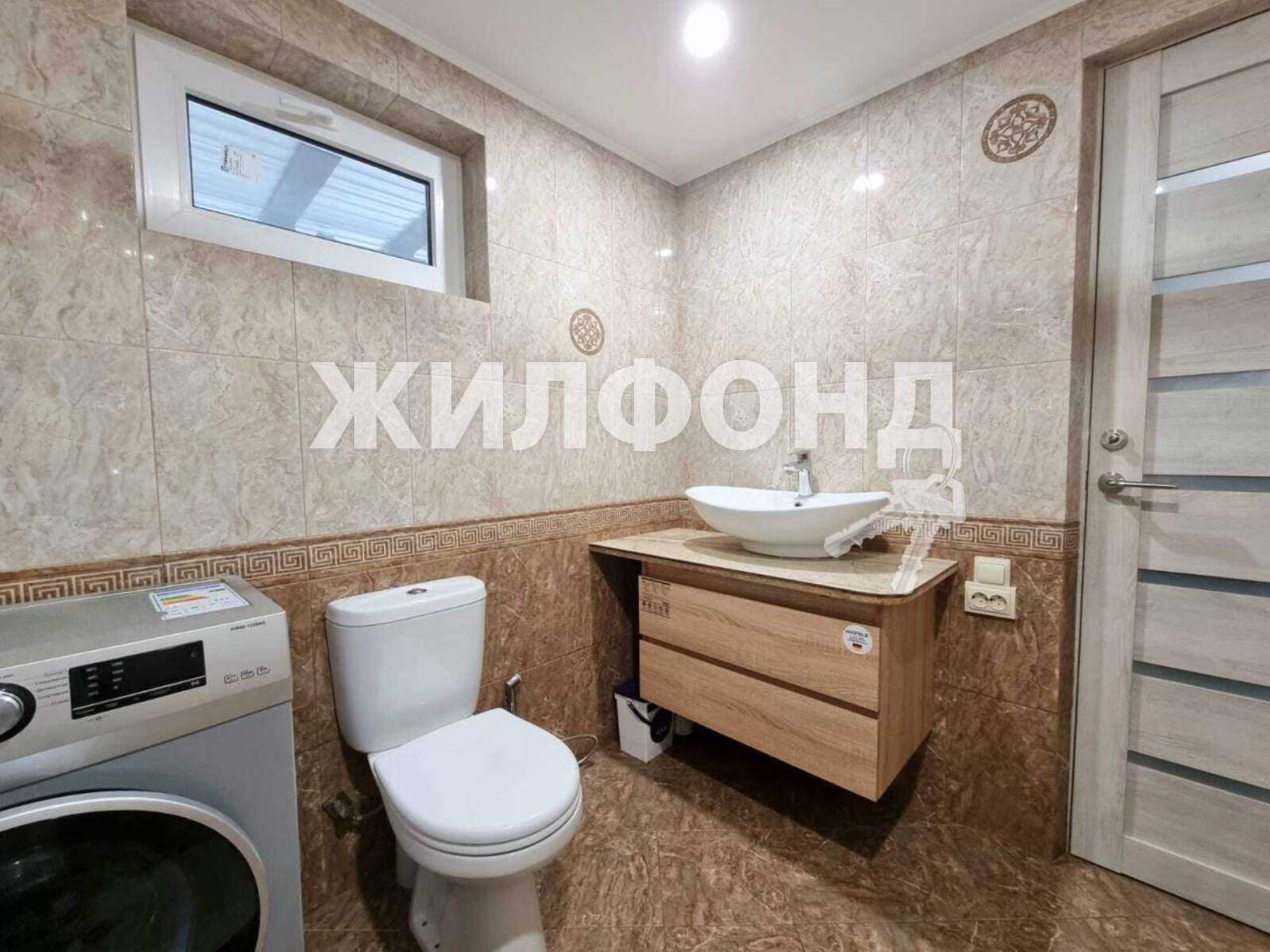 Купить дачу, дом, коттедж за 17 000 000 рублей на Розы Люксембург улица
