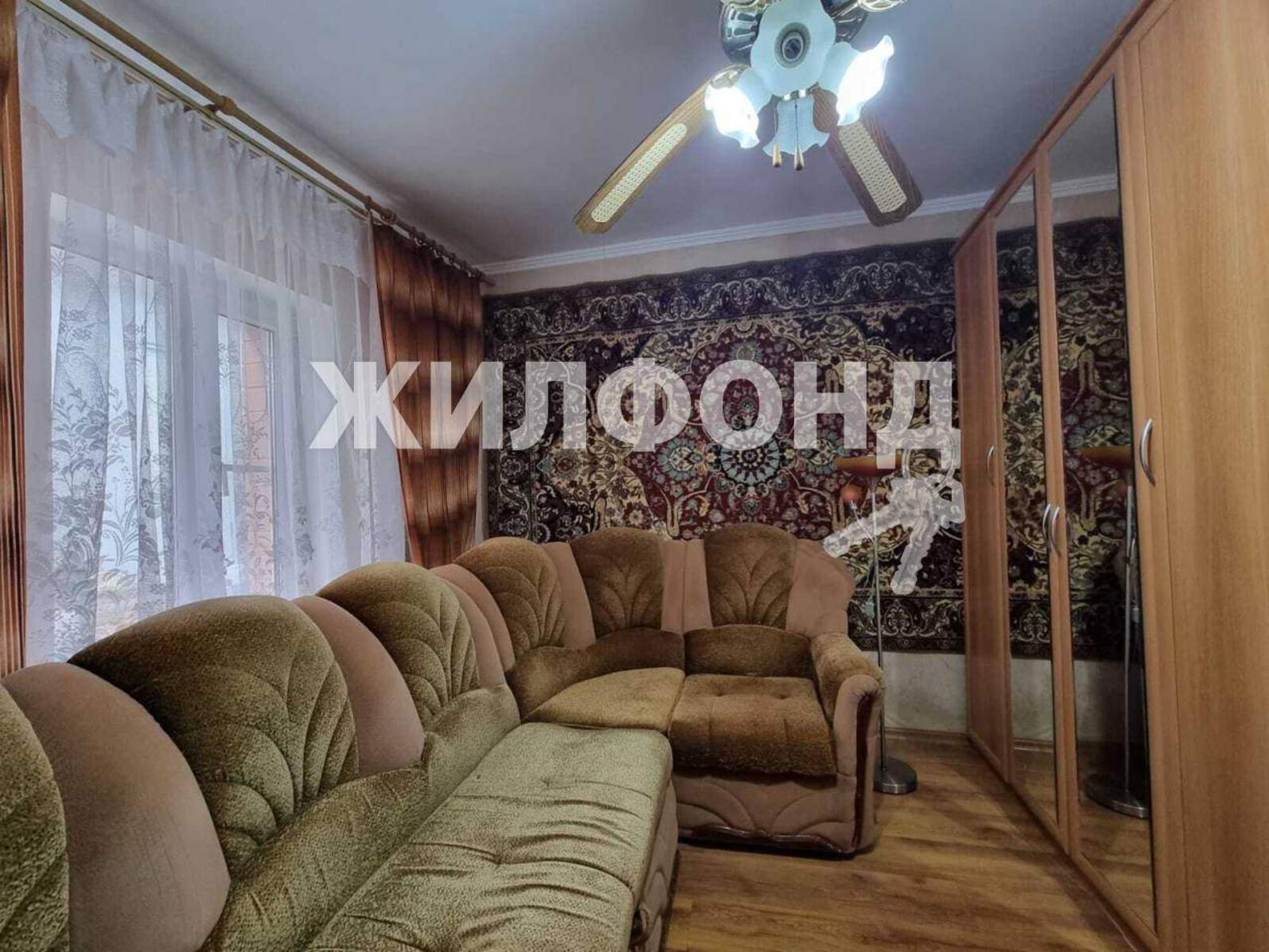 Купить дачу, дом, коттедж за 17 000 000 рублей на Розы Люксембург улица