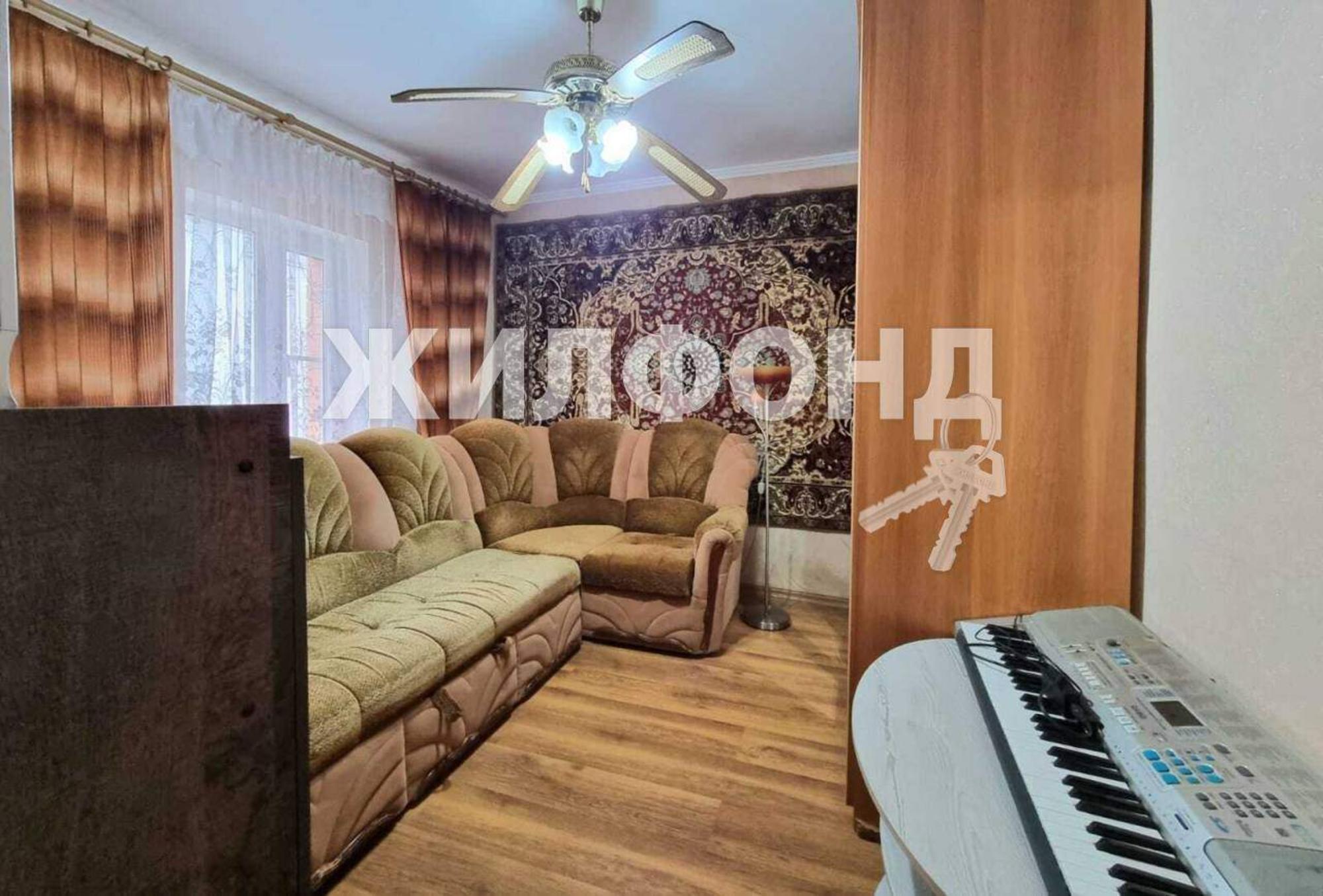 Купить дачу, дом, коттедж за 17 000 000 рублей на Розы Люксембург улица