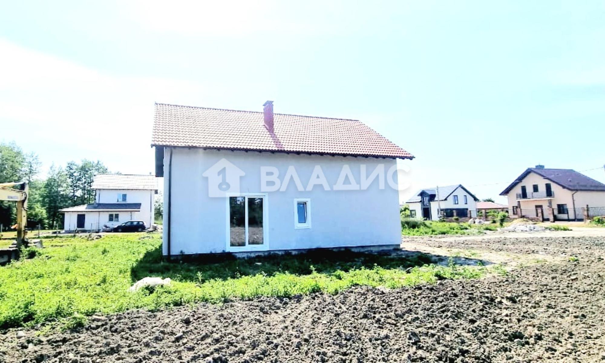 Купить дачу, дом, коттедж за 7 500 000 рублей на Фиалковая улица, 5
