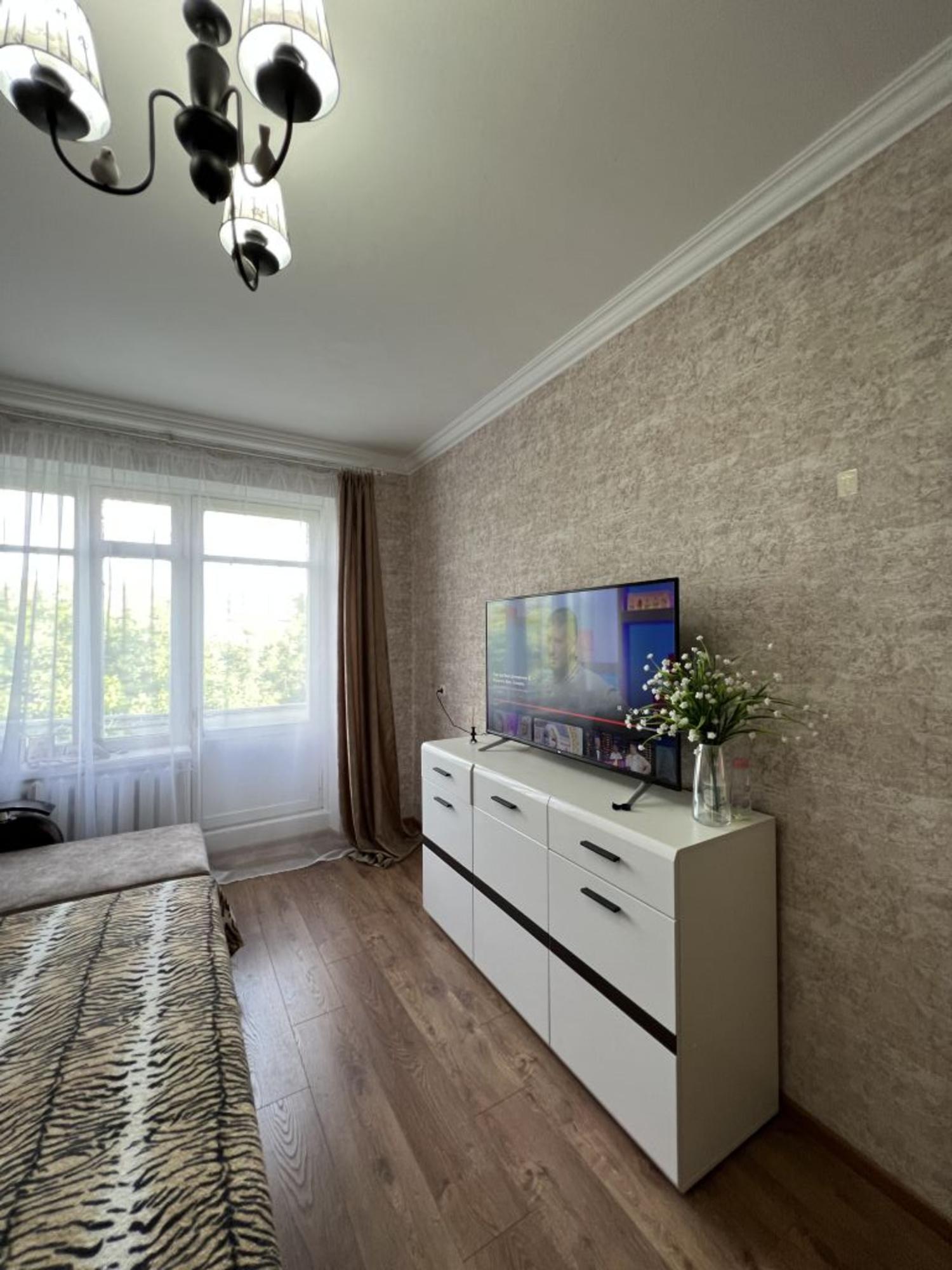 Купить квартиру за 3 550 000 рублей на Долина Роз ул, 12