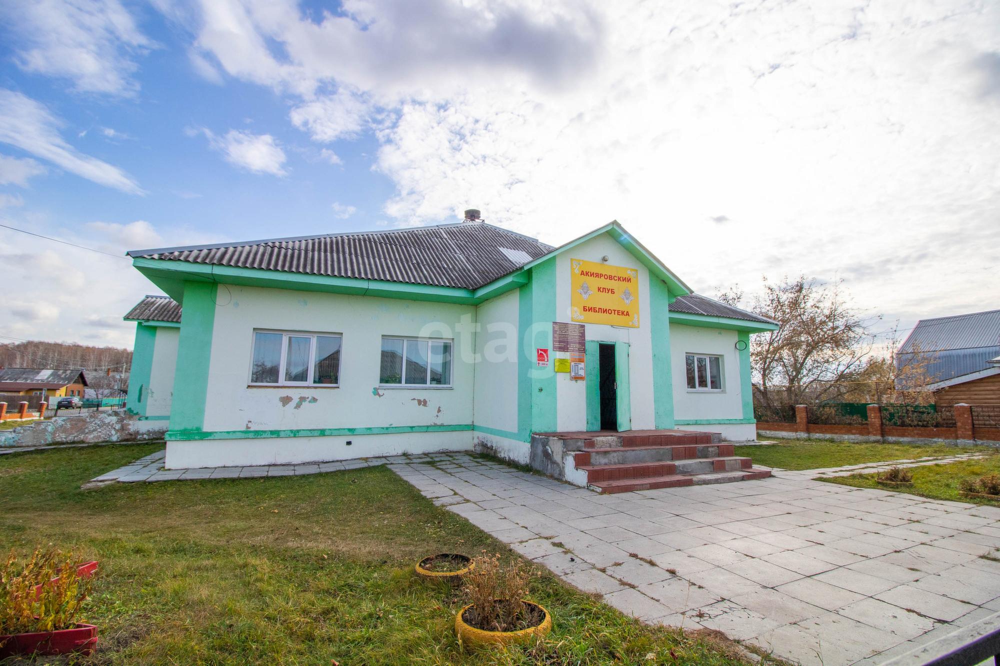 Купить дачу, дом, коттедж за 4 000 000 рублей на Трактовая, 3