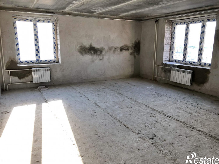 3-комн квартира улица Маклина, 60А