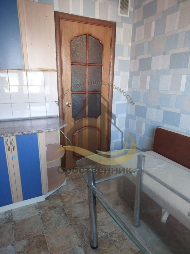 1-комн квартира Космонавтов ул, 15а