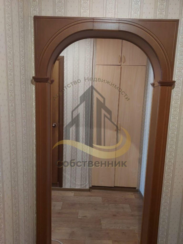 1-комн квартира Космонавтов ул, 15а