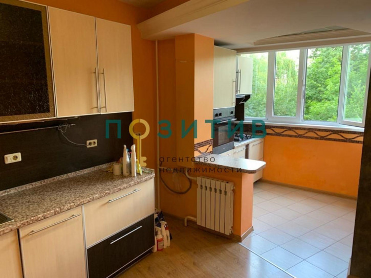 3-комн квартира Ессентукская ул, 78