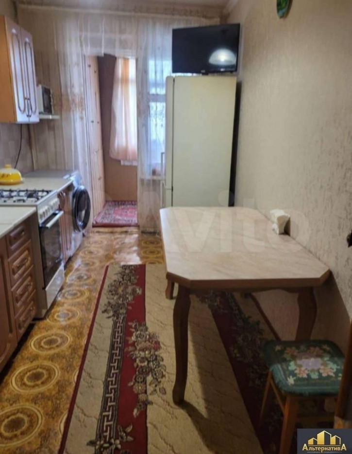 2-комн квартира Островского ул.