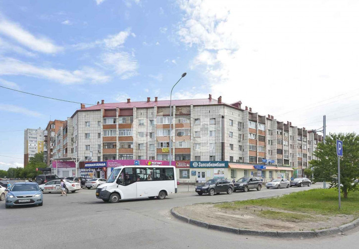 3-комн квартира Московский тракт, 137