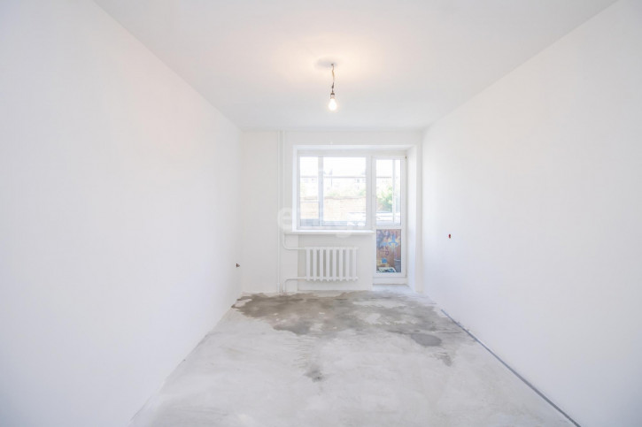 2-комн квартира Челюскинцев, 29