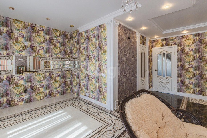 3-комн квартира Колхозная улица, 60а