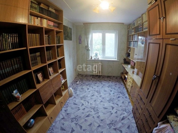 3-комн квартира Севастопольская, 33