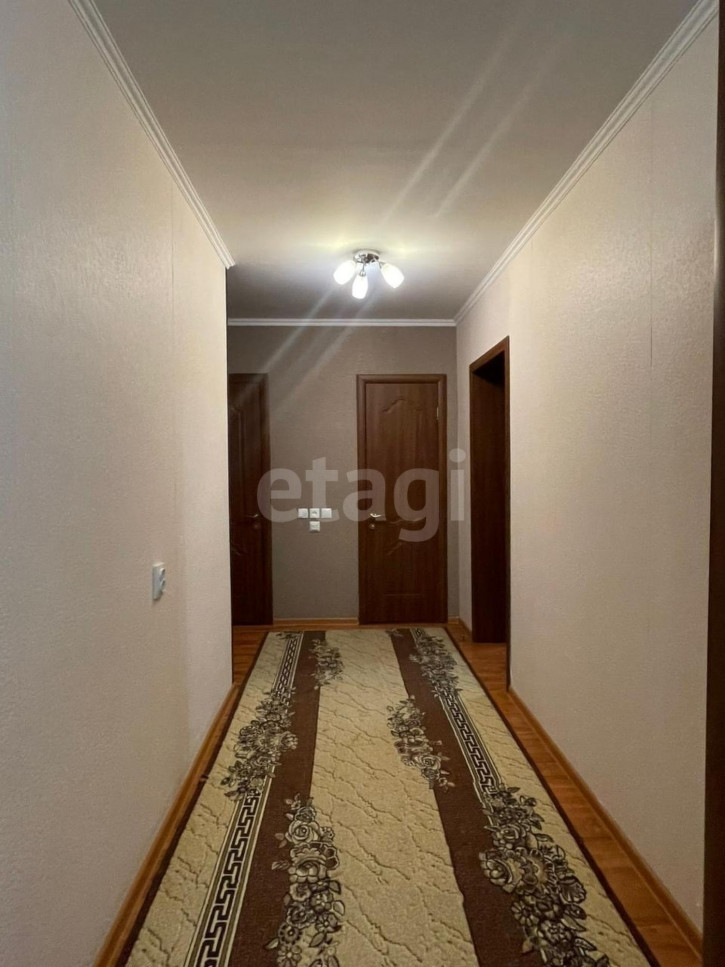 3-комн квартира Мира, 28