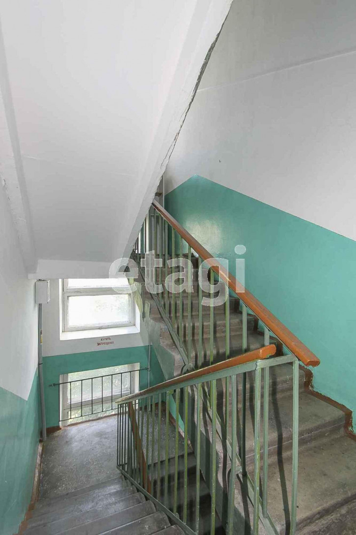 3-комн квартира Комбинатская, 38