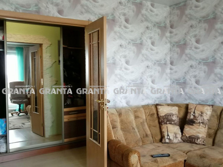 3-комн квартира ул им Сергея Лазо, 36